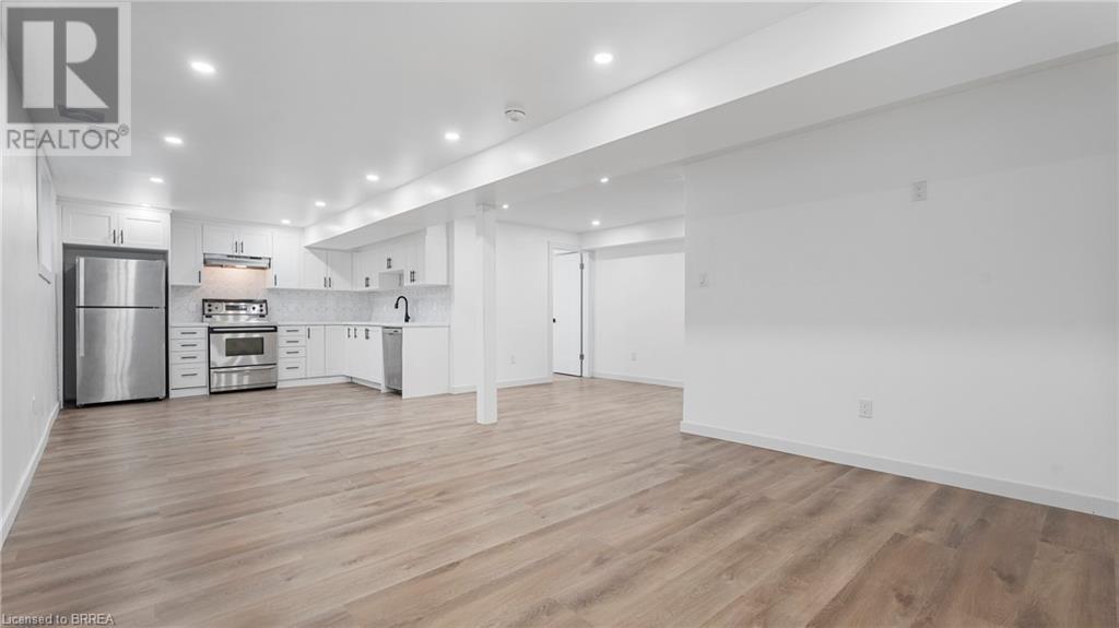 18 Shannon Street, Brantford, Ontario  N3T 6L1 - Photo 4 - 40685922