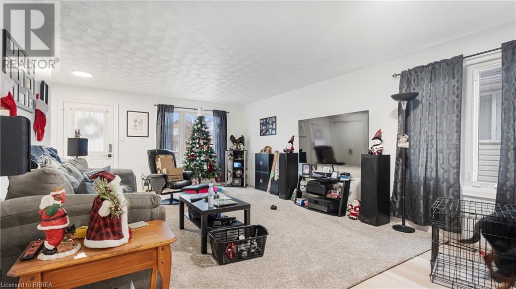 18 Shannon Street, Brantford, Ontario  N3T 6L1 - Photo 16 - 40685922