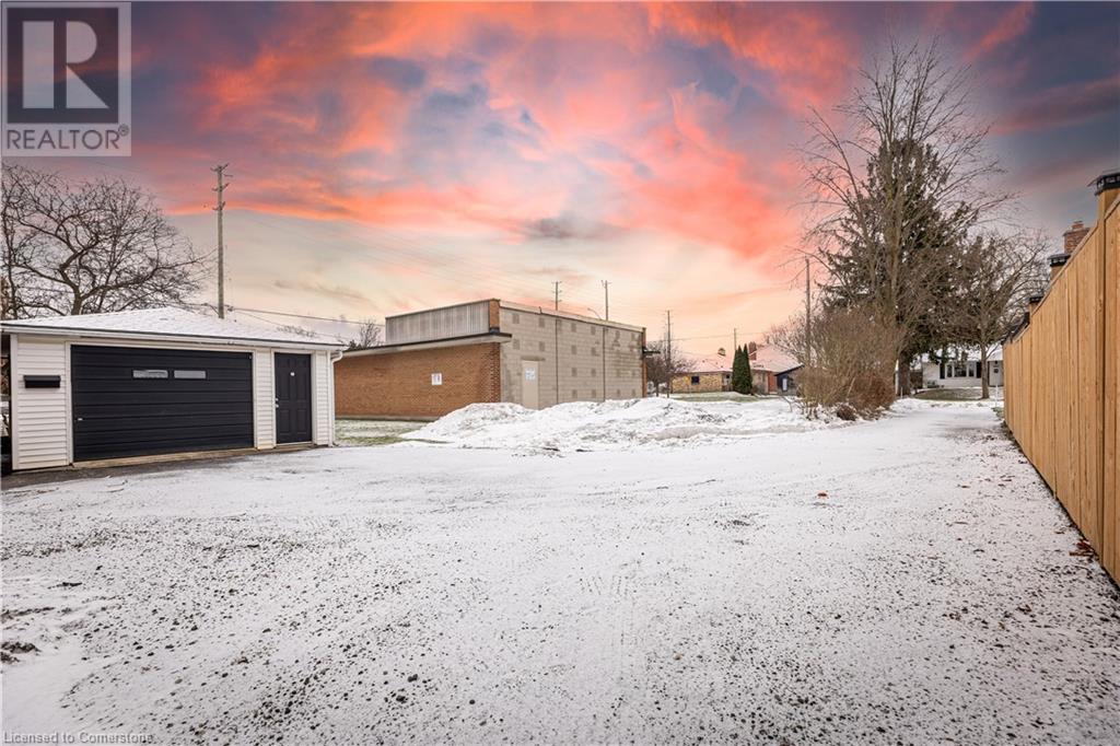 598 Mapledale Avenue Unit# Upper, London, Ontario  N5X 2B8 - Photo 2 - 40686063