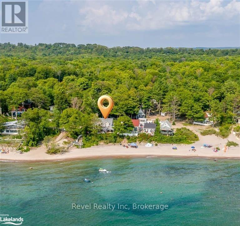 11A - 739 15 W, Tiny, Ontario