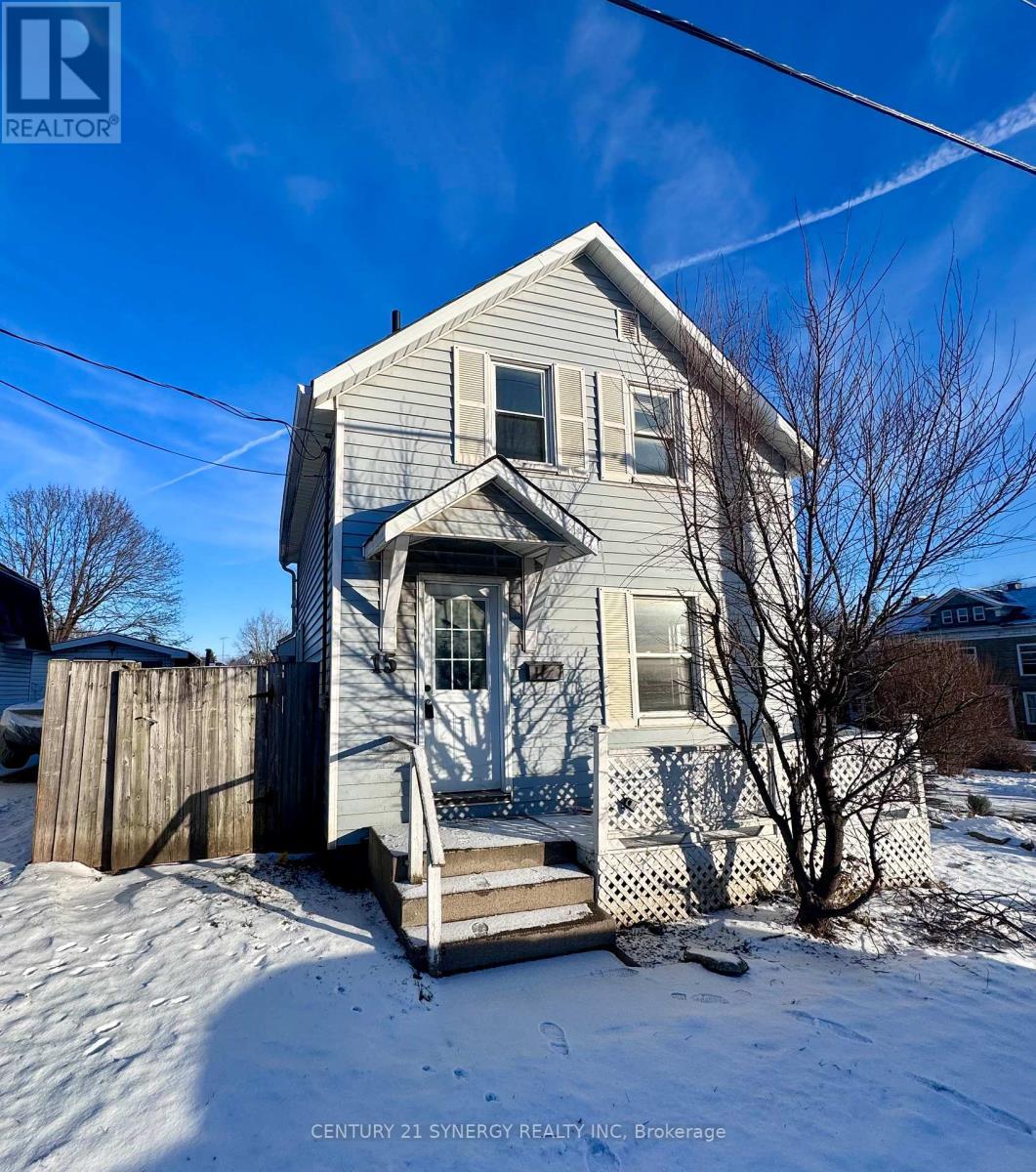 15 Bay Street S, Smiths Falls, Ontario  K7A 2G1 - Photo 1 - X11897648