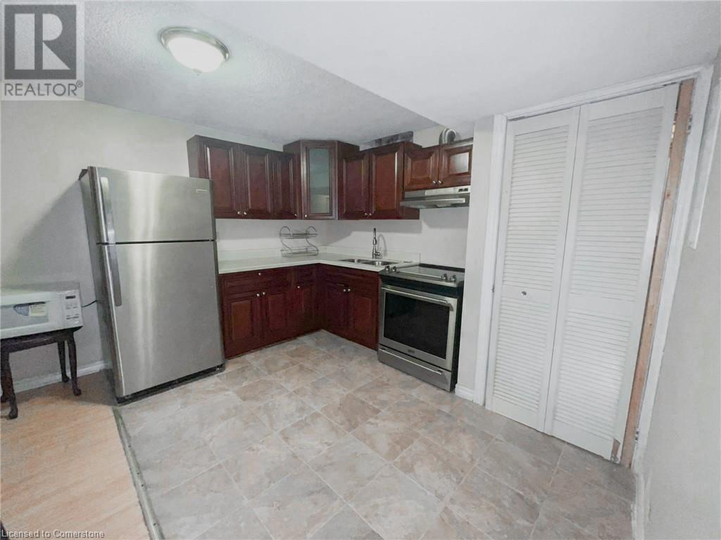 27 Ambercroft Street Unit# Basement, Markham, Ontario  L6E 1K8 - Photo 5 - 40685724