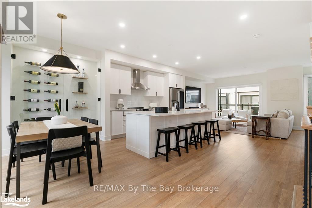 8 Bru-Lor Lane, Orillia, Ontario  L3V 8P4 - Photo 4 - S11823031