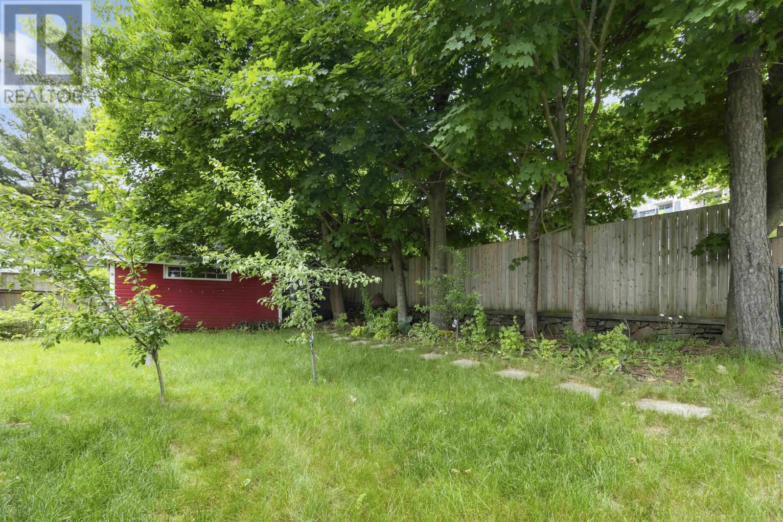 3500 Rowe Avenue, Halifax, Nova Scotia  B3L 4C7 - Photo 27 - 202428484