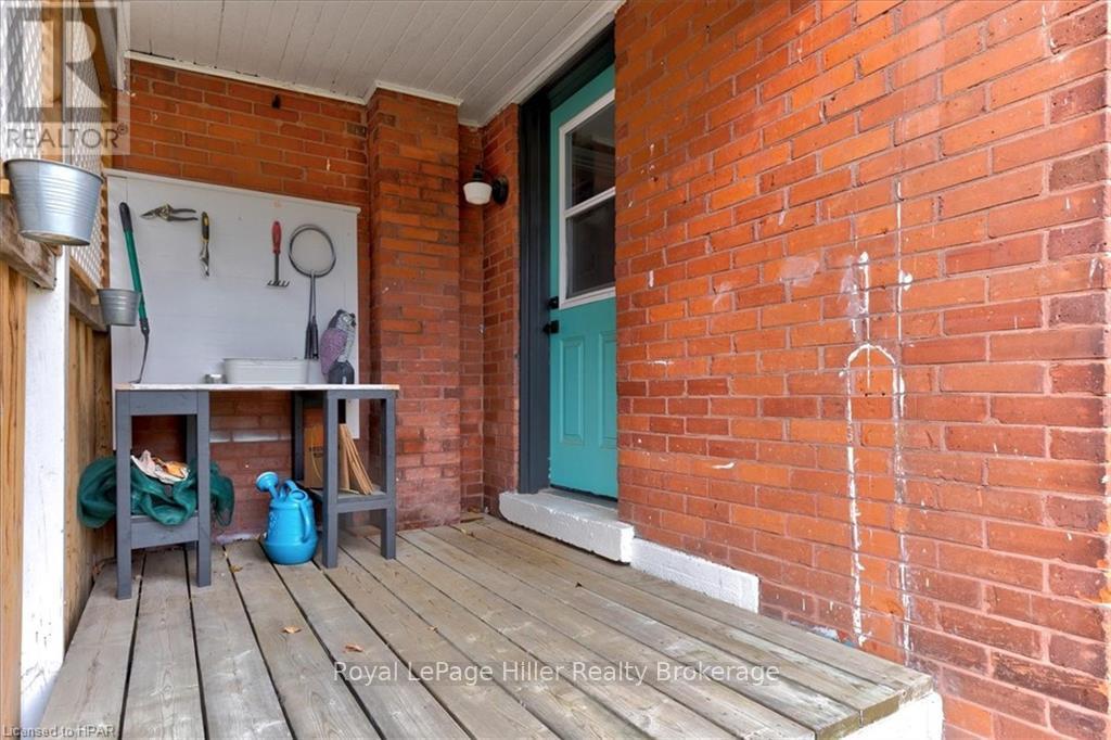 43 Louise Street, Stratford, Ontario  N5A 2E3 - Photo 32 - X11823005