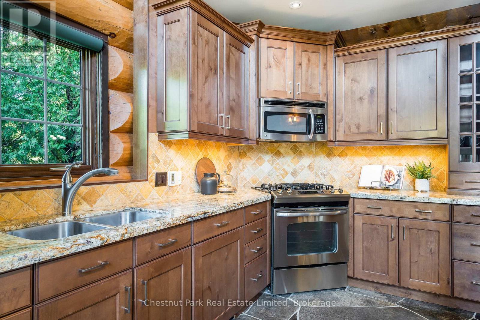 44 Trails End, Collingwood, Ontario  L9Y 5B2 - Photo 14 - S10440063