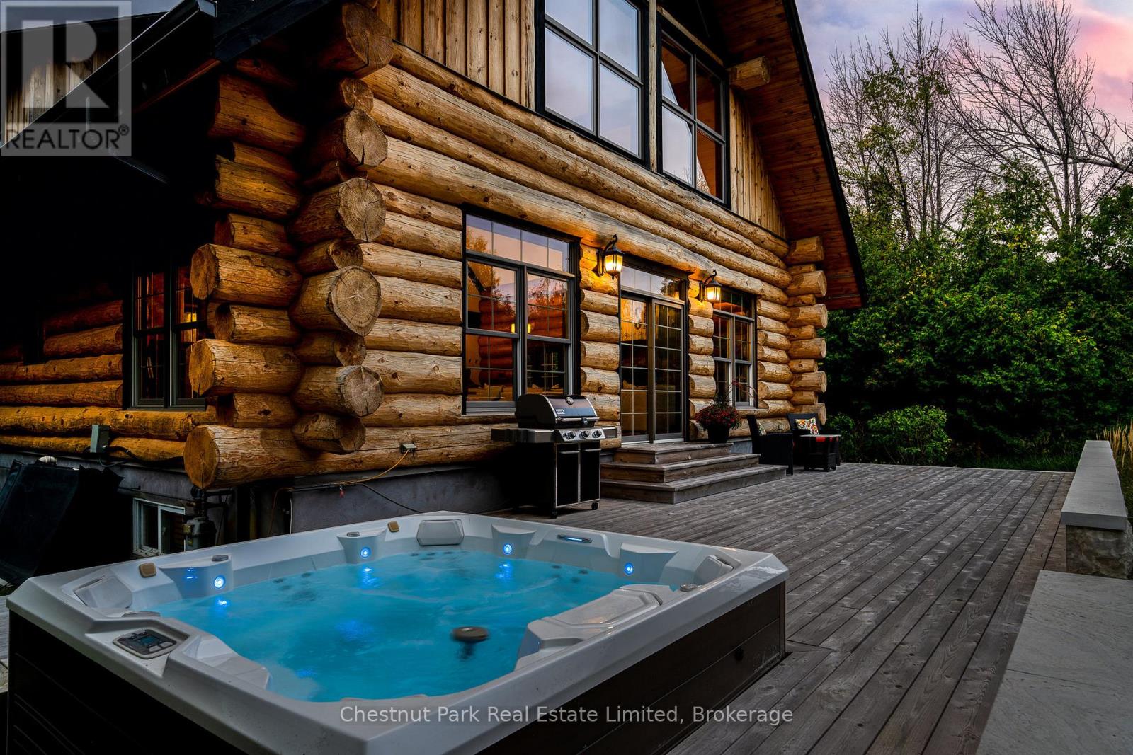 44 Trails End, Collingwood, Ontario  L9Y 5B2 - Photo 2 - S10440063