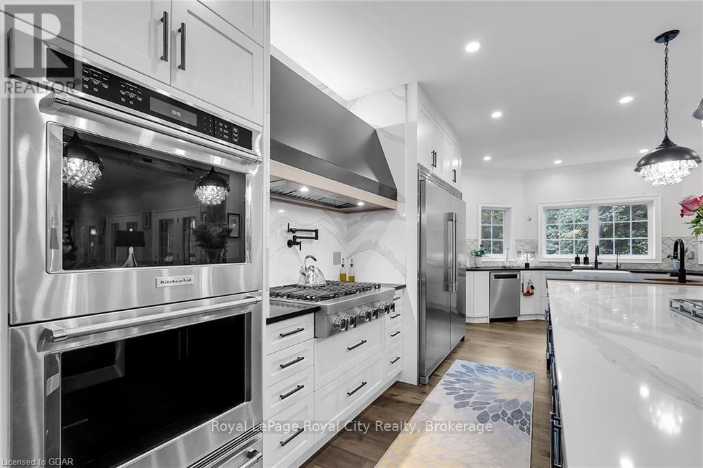 7 Fox Run Drive, Puslinch, Ontario  N0B 2J0 - Photo 8 - X10876374