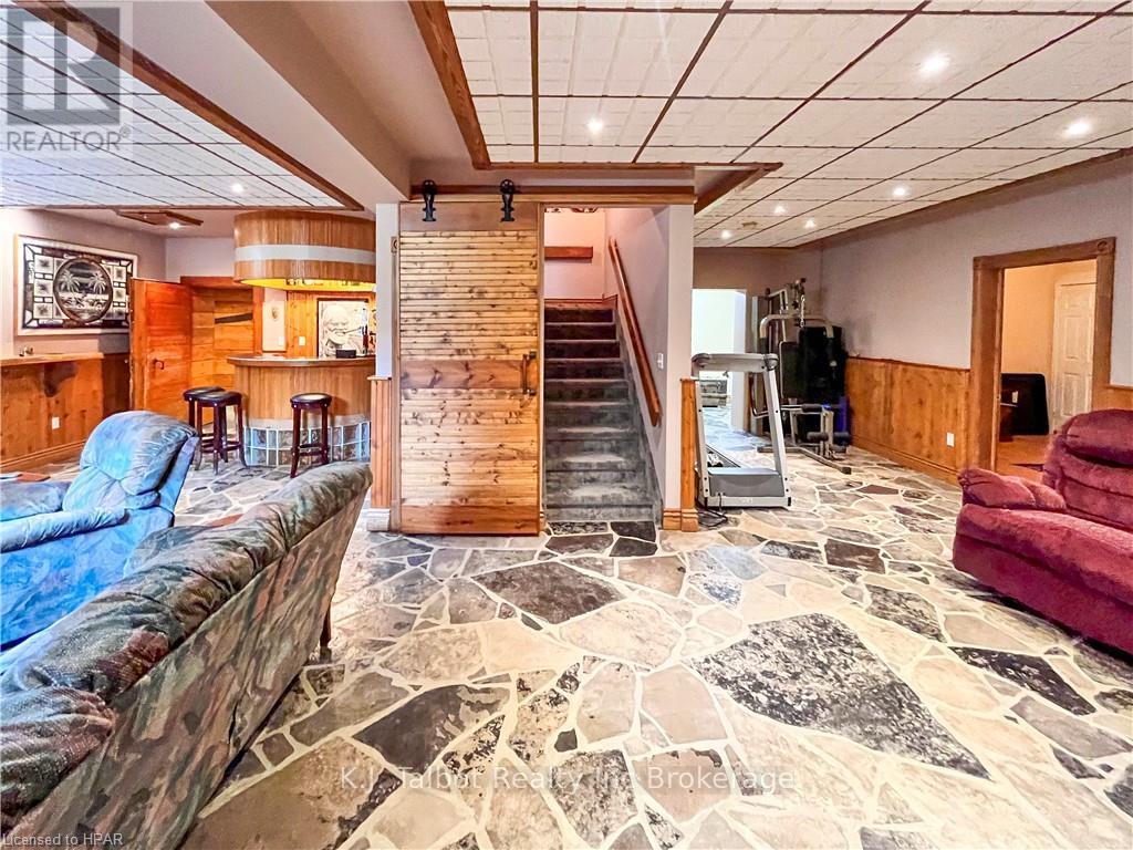 81276 Westmount Line, Ashfield-Colborne-Wawanosh, Ontario  N7A 3Y2 - Photo 15 - X10780732