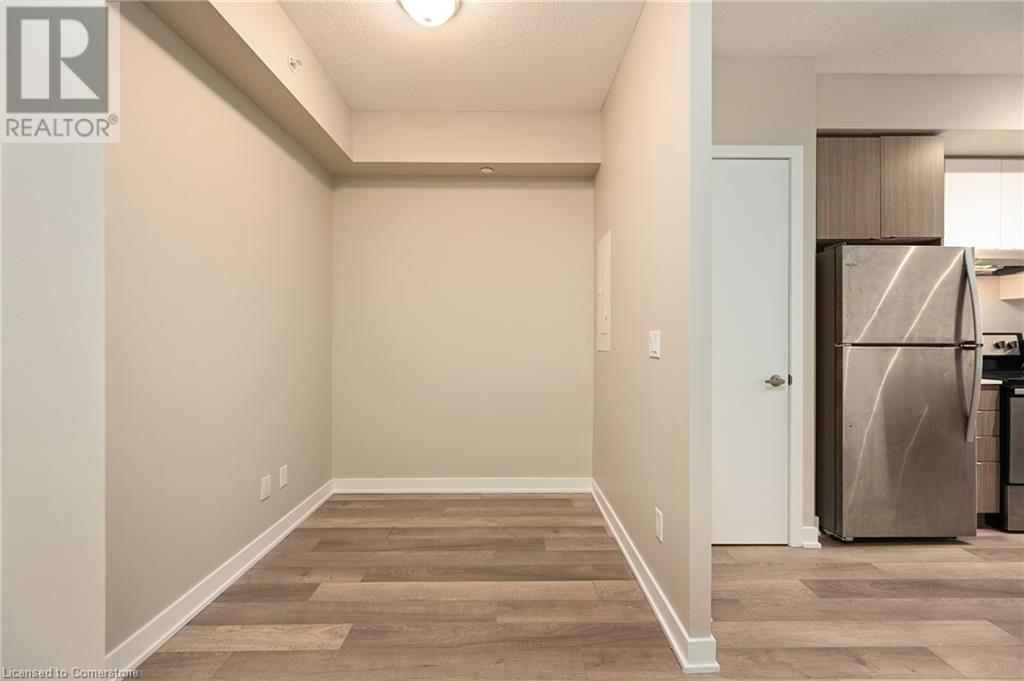 5240 Dundas Street Unit# B309Burlington, Ontario  L7L 0J6 - Photo 3 - 40685923