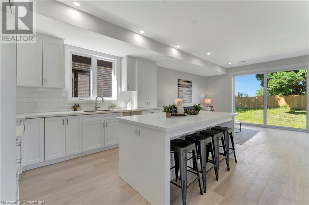 10 Blain Avenue, Cambridge, Ontario  N1R 1B6 - Photo 6 - 40686078