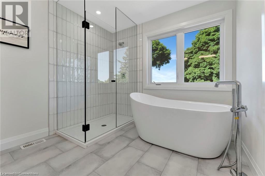 10 Blain Avenue, Cambridge, Ontario  N1R 1B6 - Photo 19 - 40686076