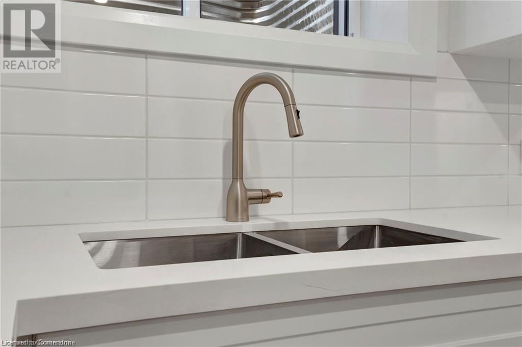 10 Blain Avenue, Cambridge, Ontario  N1R 1B6 - Photo 30 - 40686076