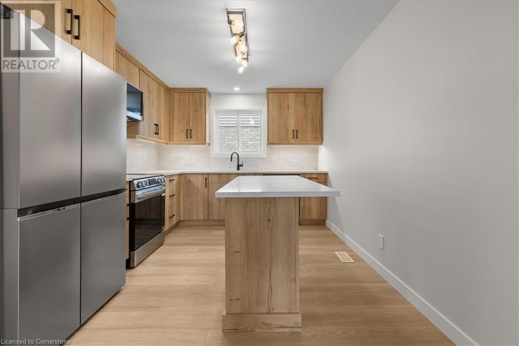 2 Pipers Green Court Unit# 1, Kitchener, Ontario  N2E 3C6 - Photo 8 - 40685521