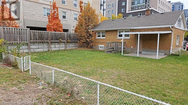 245 Lester Street, Waterloo, Ontario  N2L 3W6 - Photo 29 - 40684404