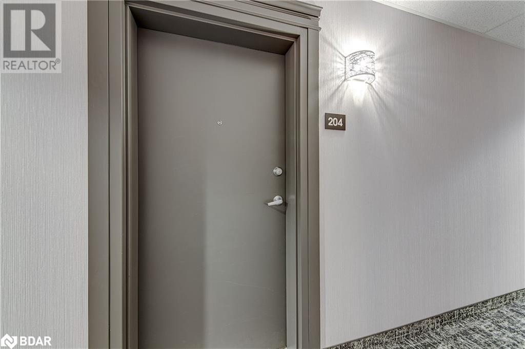 43 Ferndale Drive S Unit# 204, Barrie, Ontario  L4N 5W6 - Photo 5 - 40685969