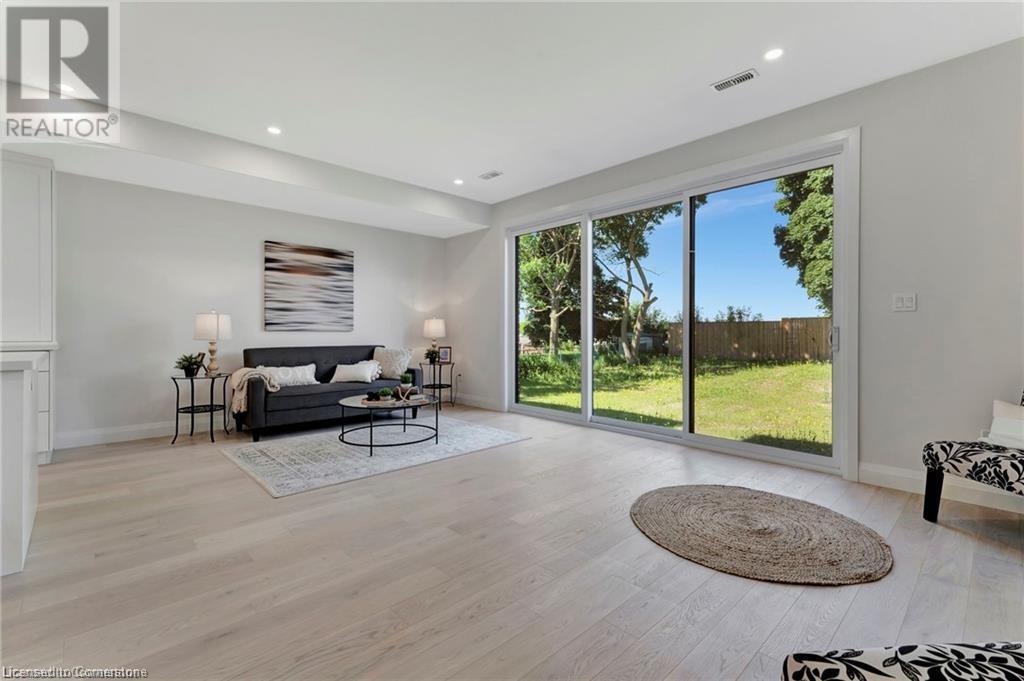 10 Blain Avenue Unit# Upper, Cambridge, Ontario  N1R 1B6 - Photo 12 - 40686091