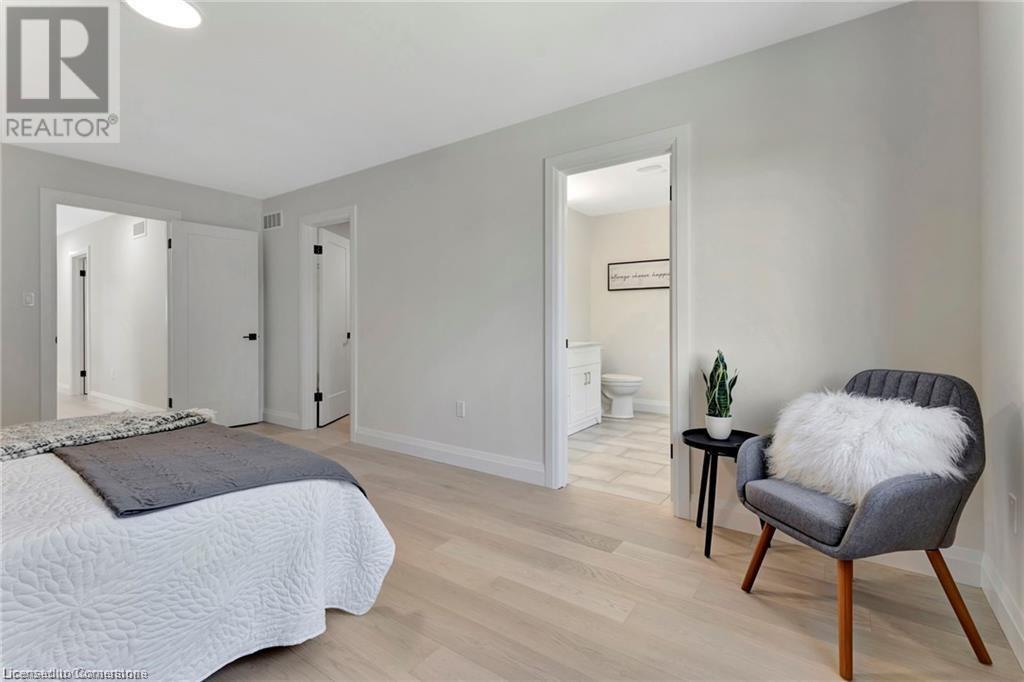 10 Blain Avenue Unit# Upper, Cambridge, Ontario  N1R 1B6 - Photo 18 - 40686091