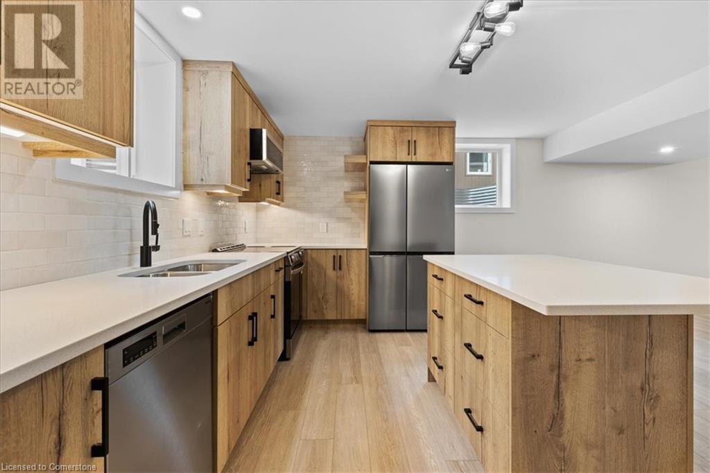 2 Pipers Green Court Unit# 2, Kitchener, Ontario  N2E 3C6 - Photo 9 - 40685527