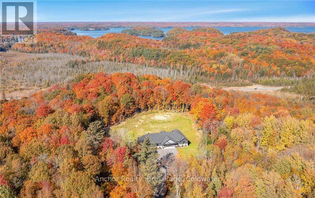 1250 Old Parry Sound Road, Muskoka Lakes, Ontario  P0B 1M0 - Photo 2 - X11823112