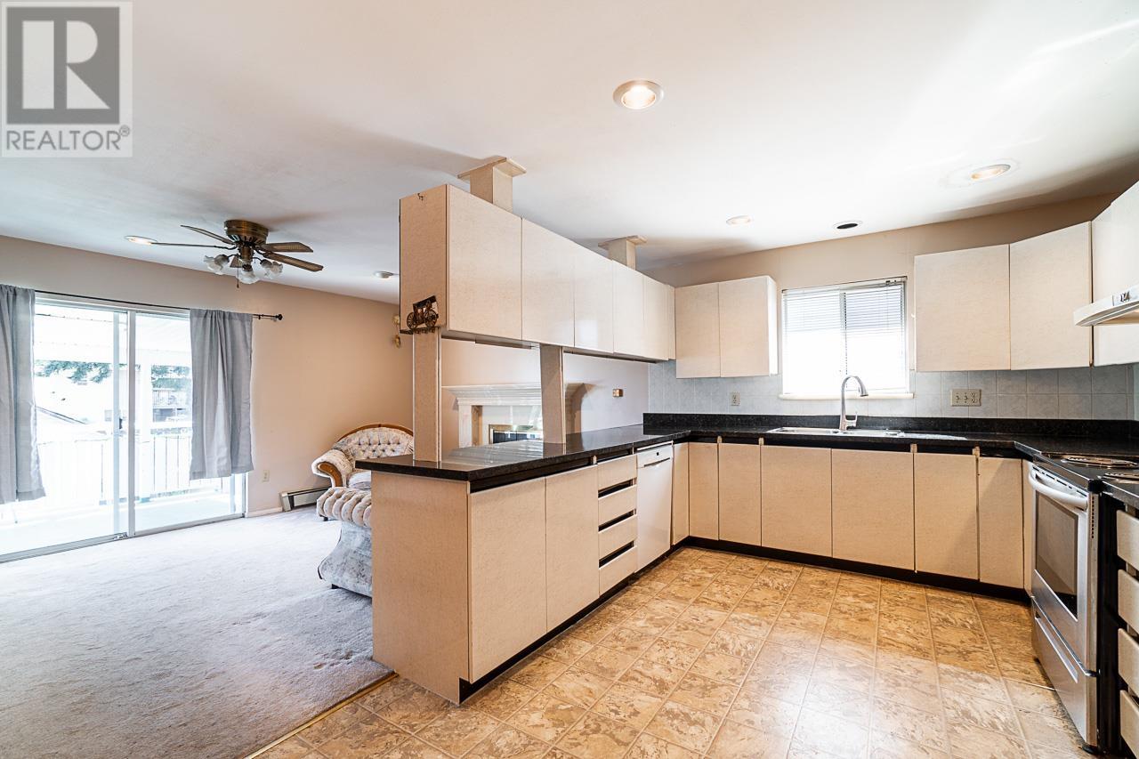 7370 12 Avenue, Burnaby, British Columbia  V3N 2J9 - Photo 6 - R2951181