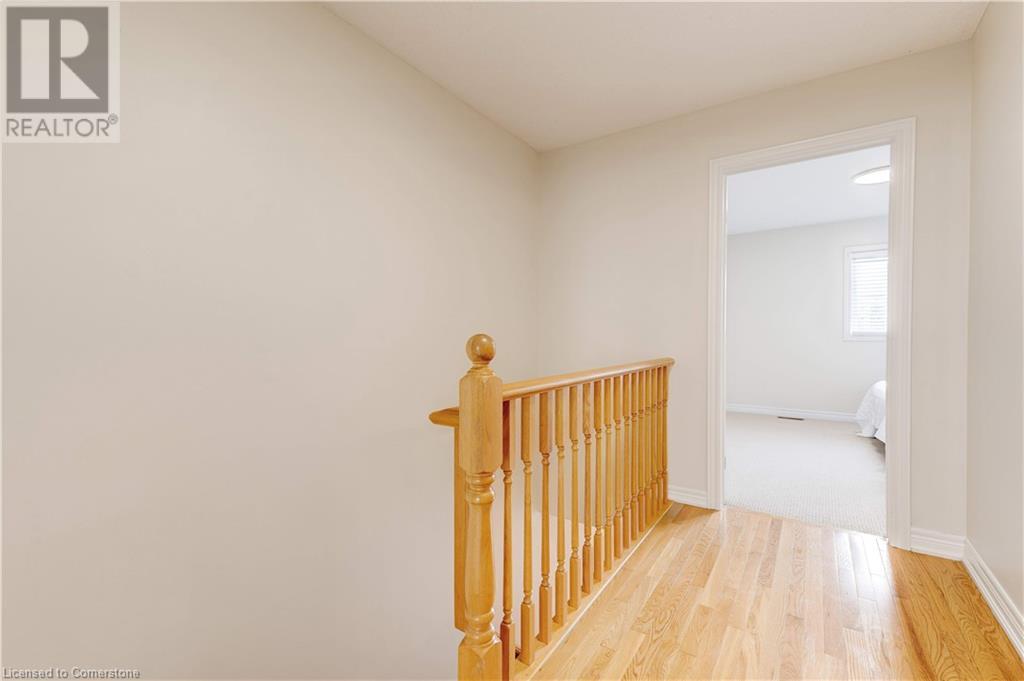 682 Summers Common, Burlington, Ontario  L7L 1A1 - Photo 20 - 40685209