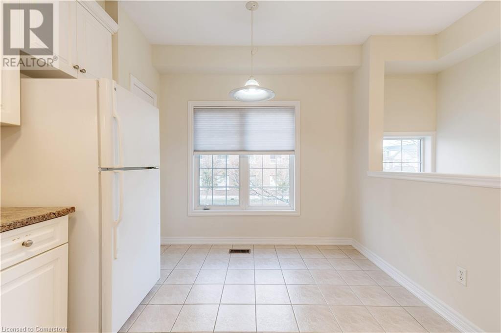 682 Summers Common, Burlington, Ontario  L7L 1A1 - Photo 18 - 40685209