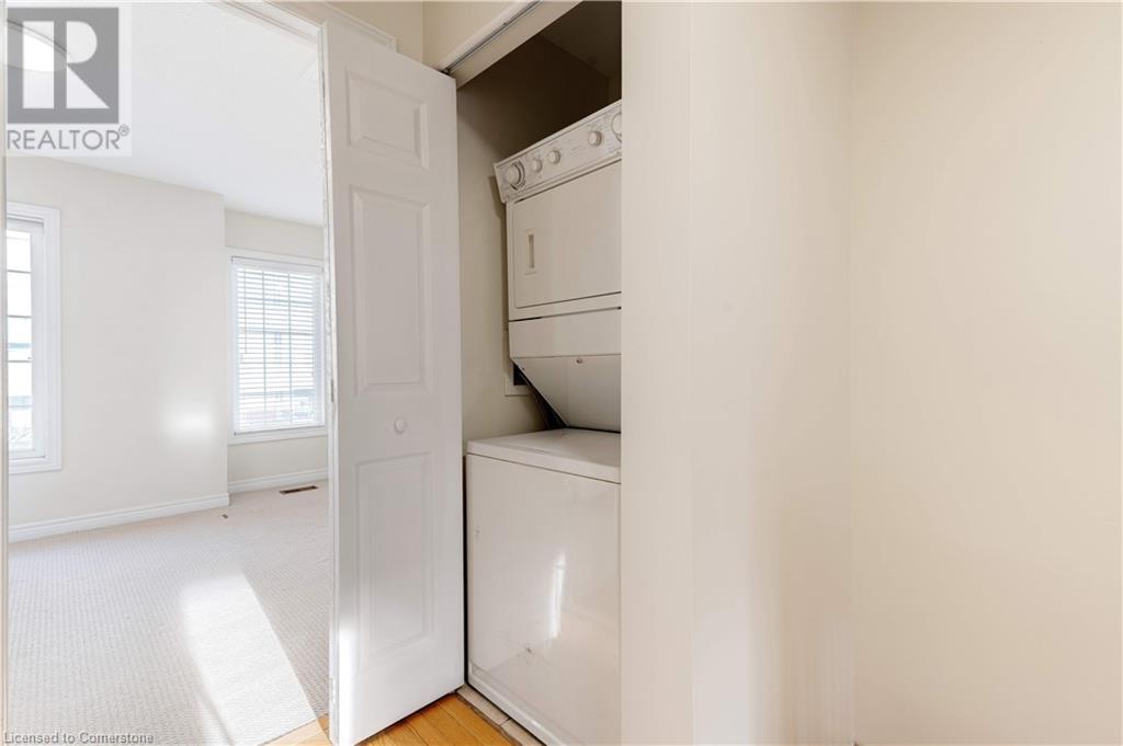 682 Summers Common, Burlington, Ontario  L7L 1A1 - Photo 30 - 40685209