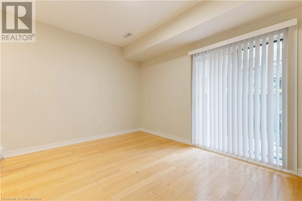 682 Summers Common, Burlington, Ontario  L7L 1A1 - Photo 34 - 40685209