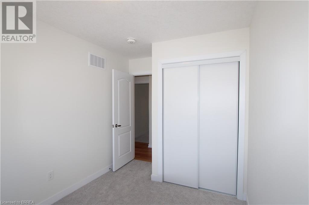 25 Baskett Street, Brantford, Ontario  N3T 0V7 - Photo 19 - 40686090