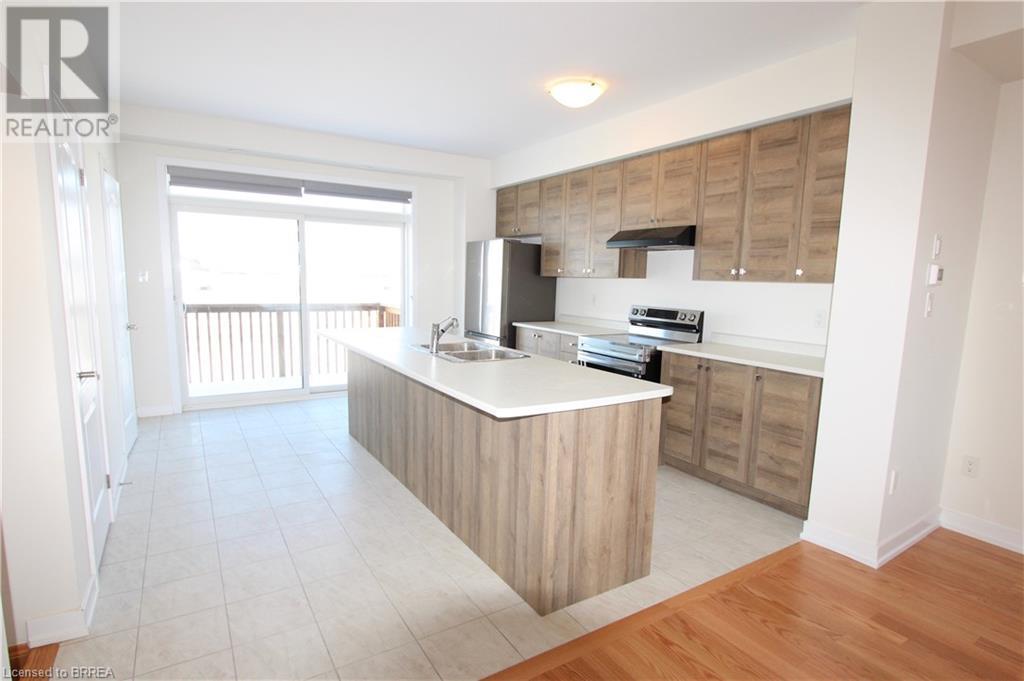 25 Baskett Street, Brantford, Ontario  N3T 0V7 - Photo 5 - 40686090