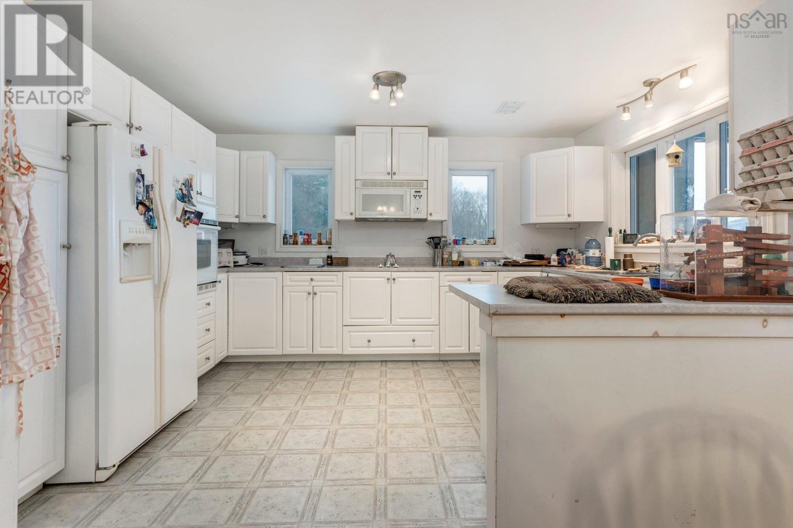 894 Morden Road, Weltons Corner, Nova Scotia  B0P 1C0 - Photo 5 - 202428487