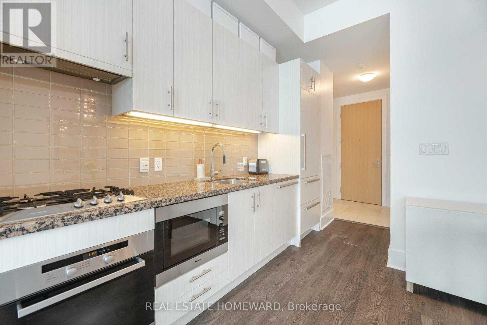 Property at 902 - 29 QUEENS QUAY E image 5