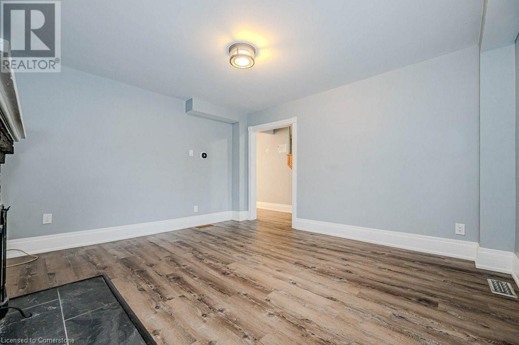 574 Clark Avenue, Burlington, Ontario  L7S 1N8 - Photo 10 - 40684960