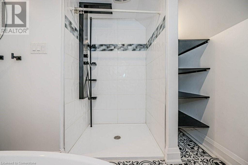 574 Clark Avenue, Burlington, Ontario  L7S 1N8 - Photo 35 - 40684960