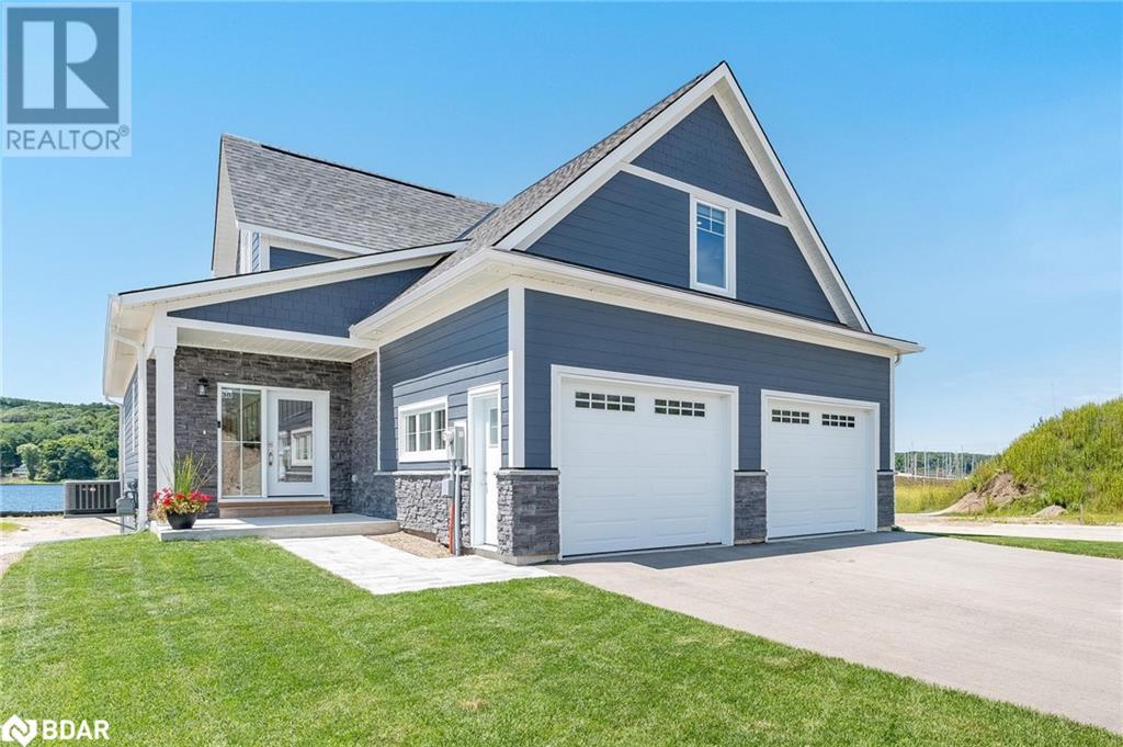 38 Magazine Street, Penetanguishene, Ontario  L9M 0W7 - Photo 6 - 40681529