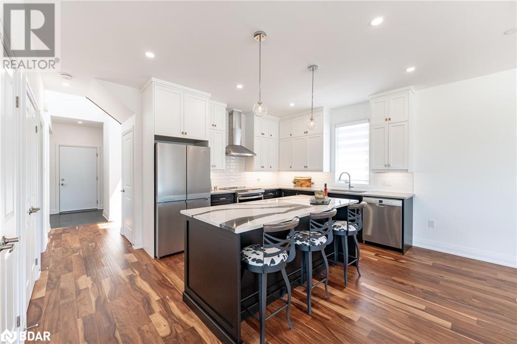 38 Magazine Street, Penetanguishene, Ontario  L9M 0W7 - Photo 10 - 40681529