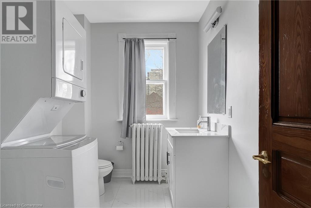 18 Weber Street W, Kitchener, Ontario  N2H 3Z2 - Photo 29 - 40686012