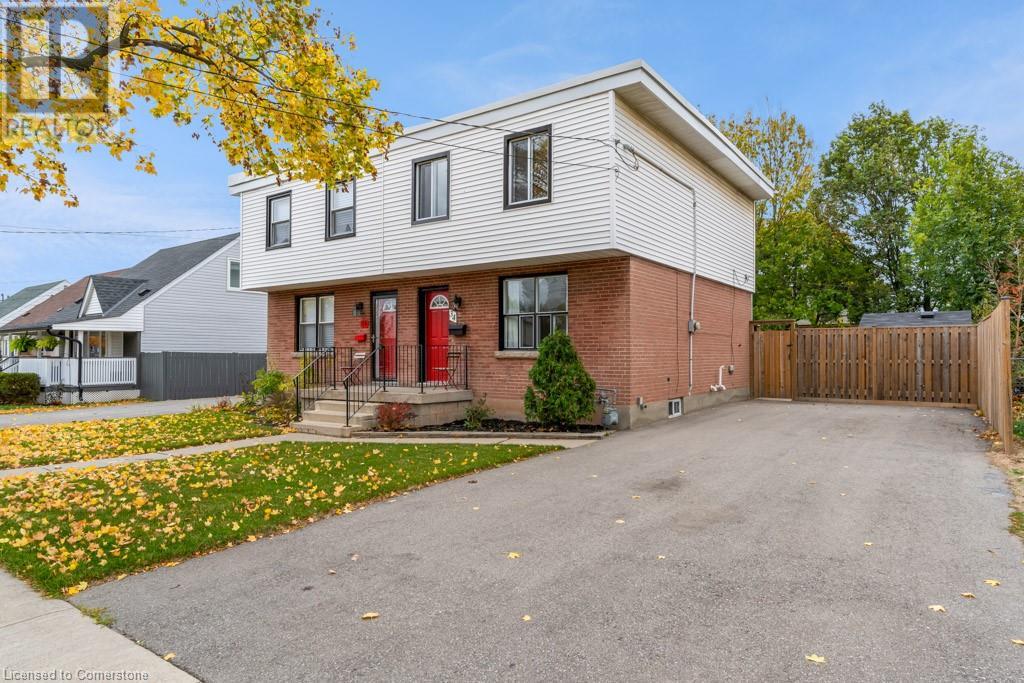 34 Sumach Street, Hamilton, Ontario  L8H 6P8 - Photo 1 - 40675785
