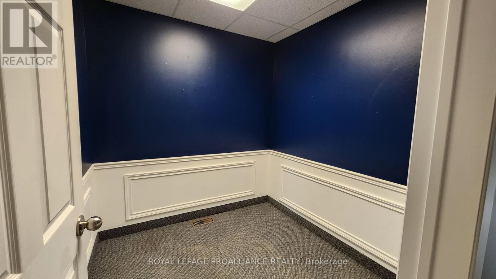 135 Dundas Street E, Belleville, Ontario  K8N 1C3 - Photo 10 - X11898046