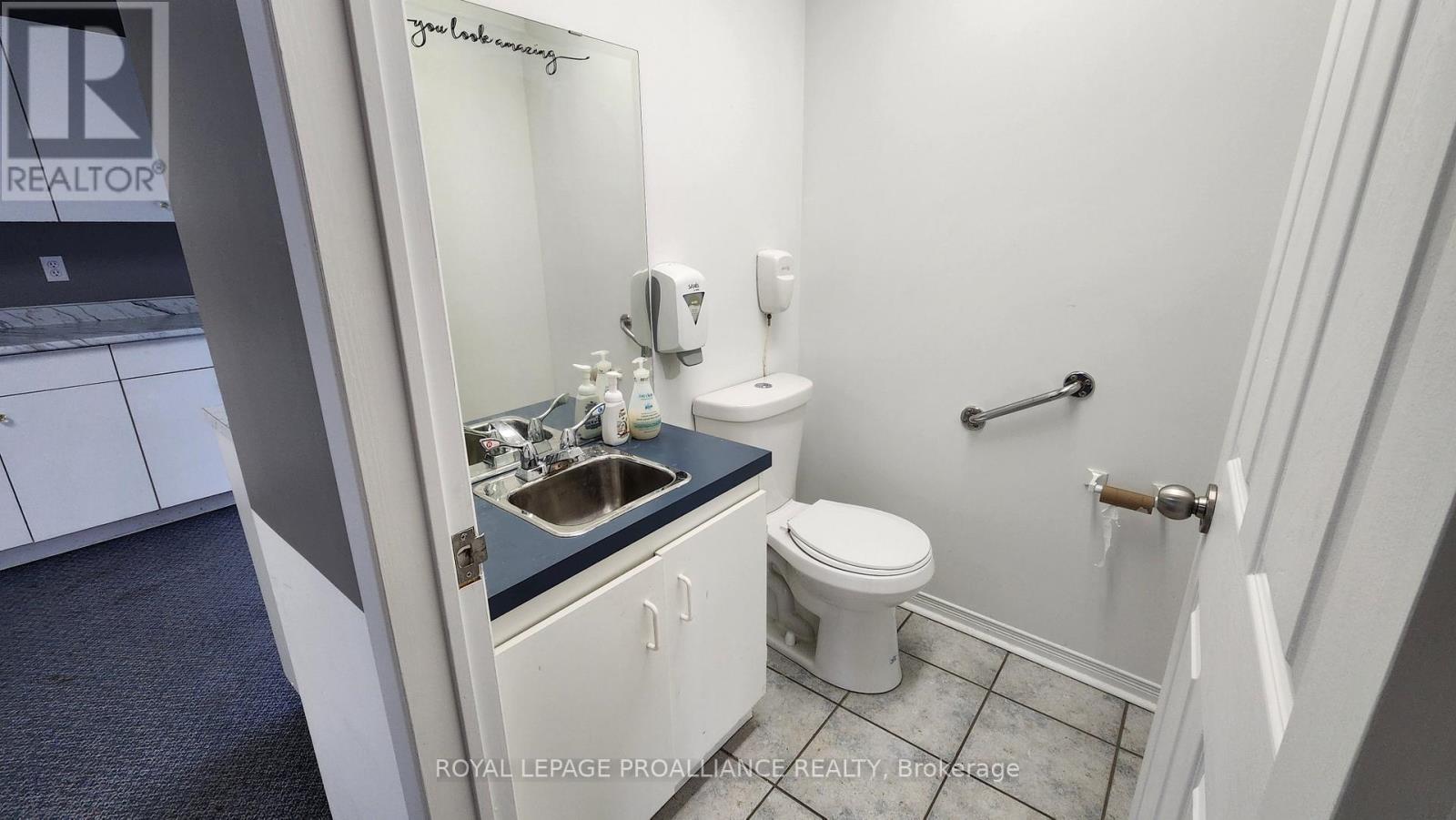 135 Dundas Street E, Belleville, Ontario  K8N 1C3 - Photo 11 - X11898046