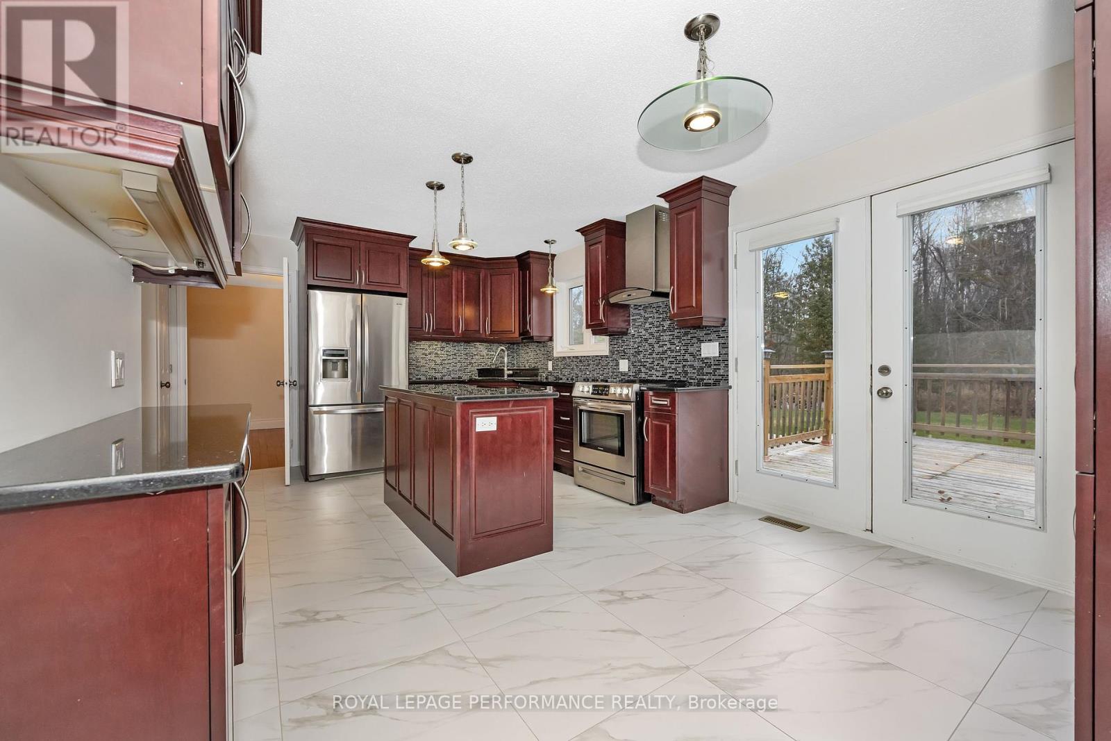 1141 Meadow Lane Road, Ottawa, Ontario  K4C 1C3 - Photo 8 - X11824332