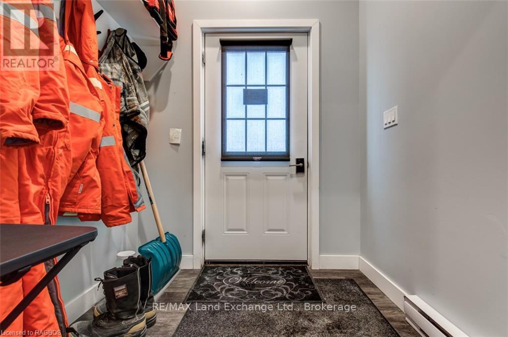 1802 Highway 21 Road, Kincardine, Ontario  N2Z 2X4 - Photo 11 - X11897996