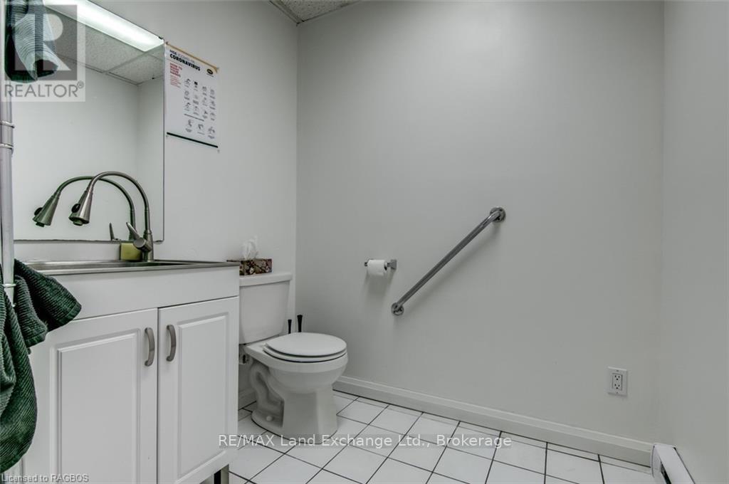 1802 Highway 21 Road, Kincardine, Ontario  N2Z 2X4 - Photo 12 - X11897996