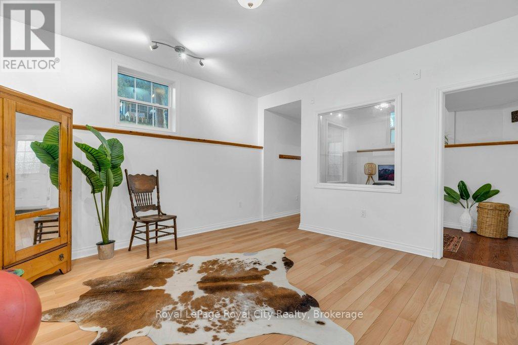 128 Dufferin Street, Guelph, Ontario  N1H 4A8 - Photo 24 - X11898013