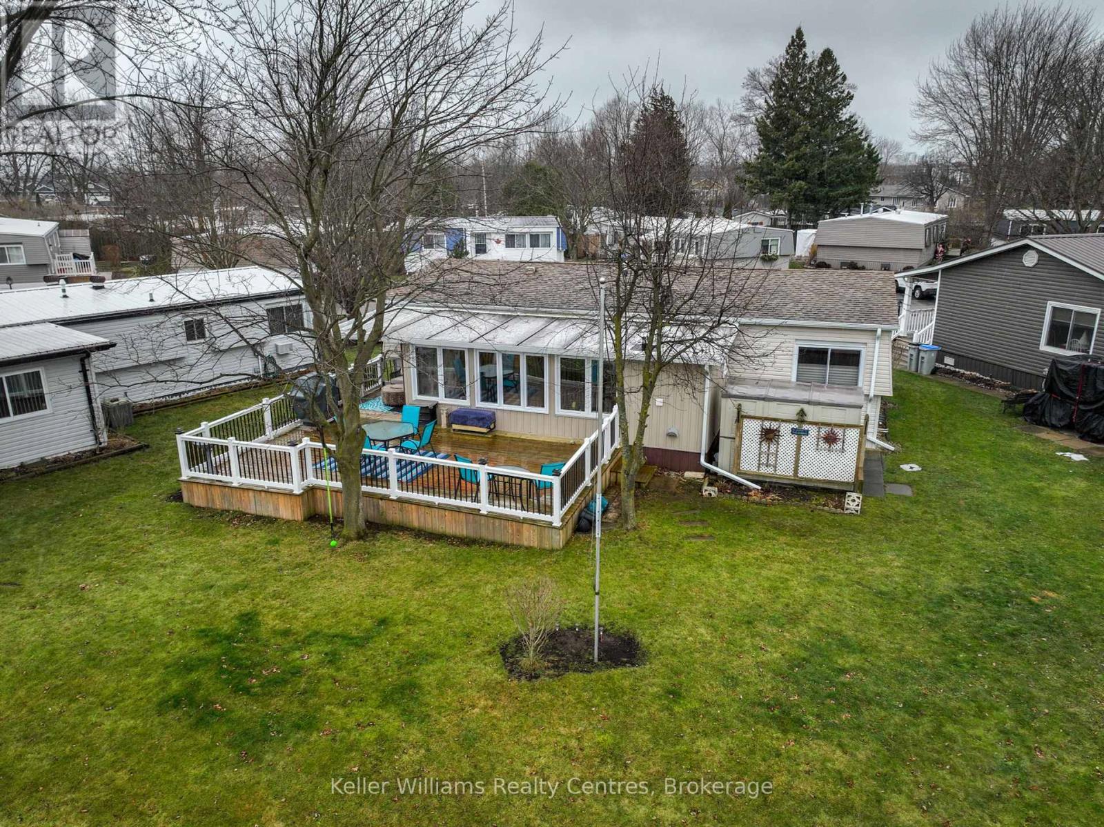 190 Pebble Beach Parkway, Lambton Shores, Ontario  N0M 1T0 - Photo 27 - X11898034