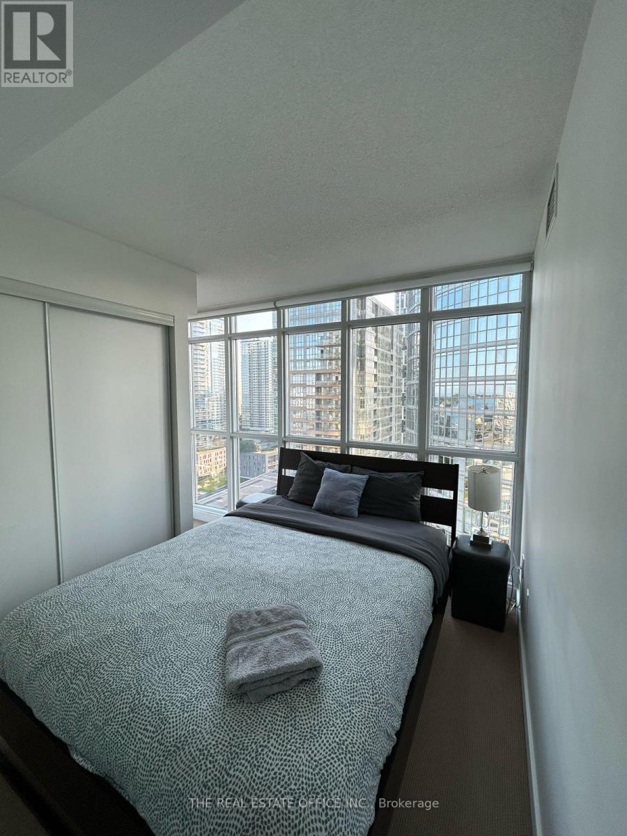 2009 - 15 Iceboat Terrace, Toronto, Ontario  M5V 4A5 - Photo 13 - C11898076