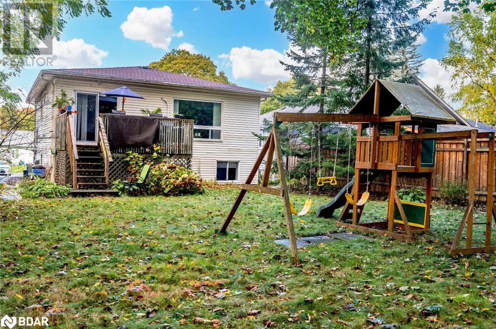 63 Gunn Street Unit# Lower, Barrie, Ontario  L4M 2H4 - Photo 12 - 40686127