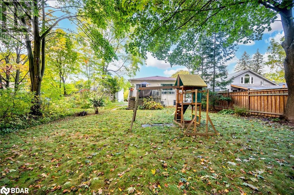 63 Gunn Street Unit# Lower, Barrie, Ontario  L4M 2H4 - Photo 13 - 40686127