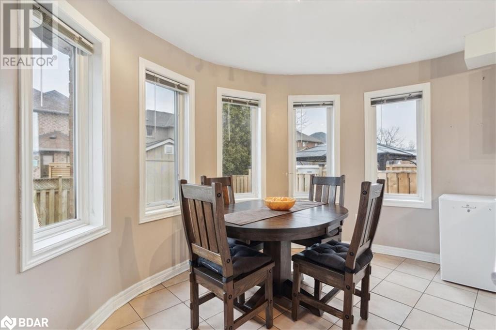 11 Sheardown Trail, Bolton, Ontario  L7E 1Y5 - Photo 6 - 40685801